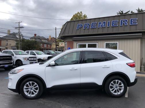2021 Ford Escape SE