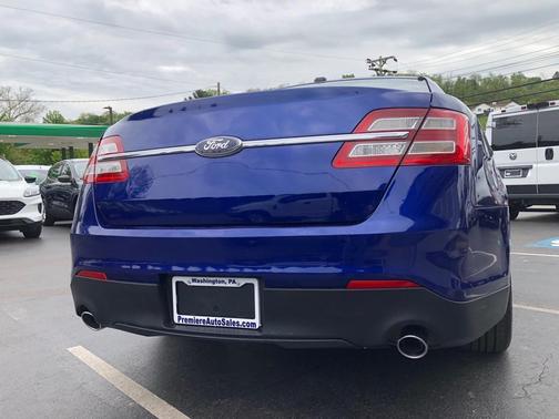 Blue 2014 Ford Taurus SEL