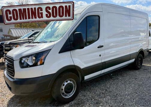 2018 Ford Transit-250 148 WB Medium Roof Cargo