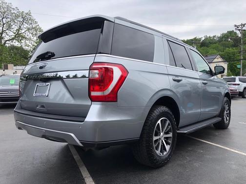 Silver 2020 Ford Expedition XLT