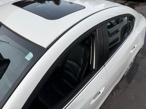 2015 Mazda Mazda3 i Grand Touring