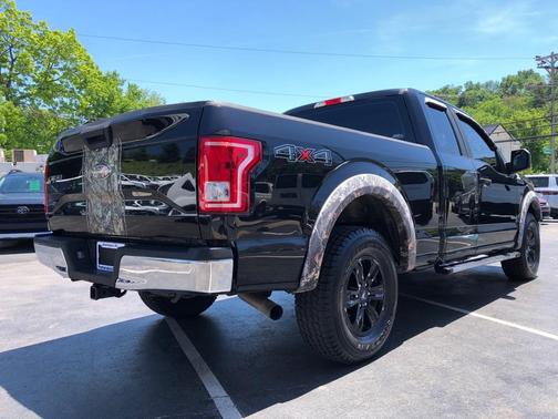 Black 2015 Ford F-150