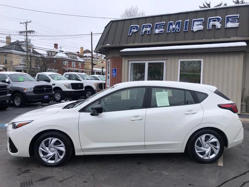 2024 Subaru Impreza Base