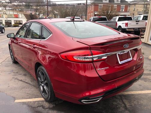 2018 Ford Fusion SE