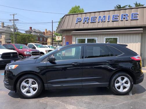 2021 Ford Edge SE