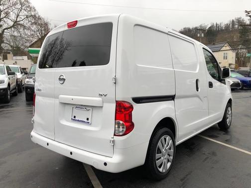 2020 Nissan NV200 SV