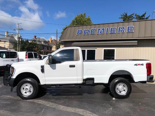 White 2019 Ford F-350 Super Duty