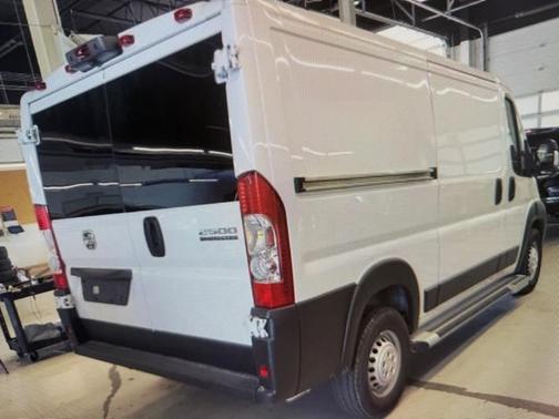 White 2025 RAM ProMaster 2500 Base