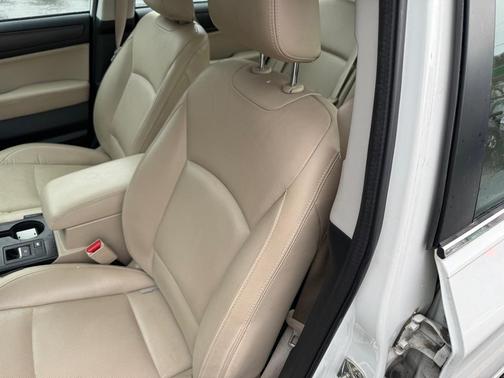 2016 Subaru Legacy 2.5i Limited