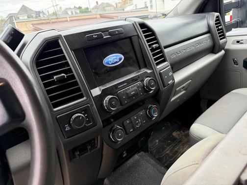 White 2020 Ford F-350 Super Duty