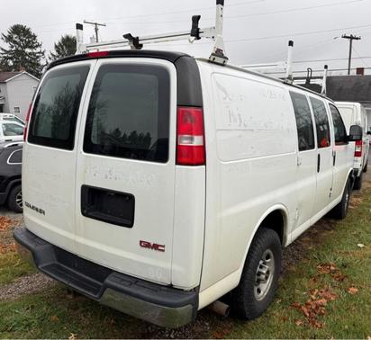 2017 GMC Savana 2500 Work Van
