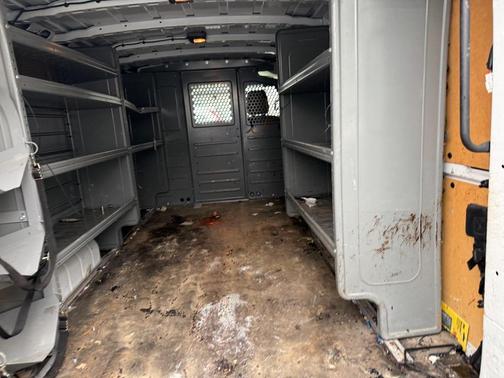 2020 Nissan NV Cargo NV2500 HD SV V6/SV V8