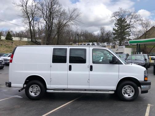 2024 Chevrolet Express 2500 Work Van