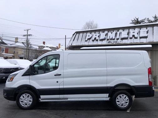 2024 Ford Transit-250 T-250