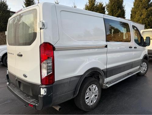2024 Ford Transit-250 T-250