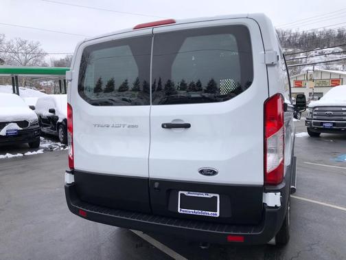 2024 Ford Transit-250 T-250