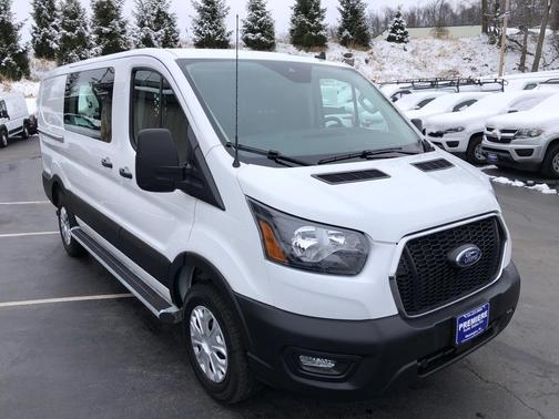 2024 Ford Transit-250 T-250