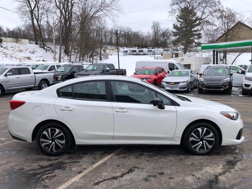 2023 Subaru Impreza Base