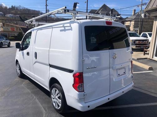 2021 Nissan NV200 SV