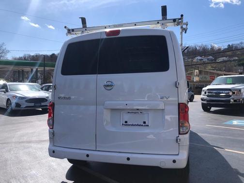 2021 Nissan NV200 SV