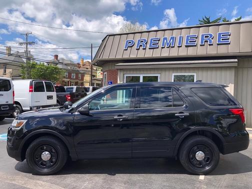 Black 2017 Ford Utility Police Interceptor Base