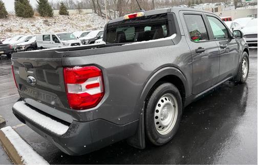 2022 Ford Maverick XL