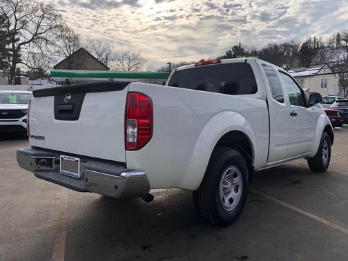 2016 Nissan Frontier S