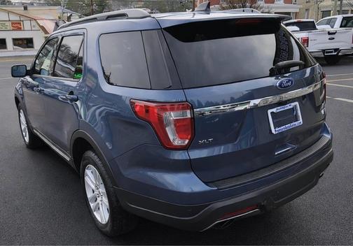 Blue 2018 Ford Explorer XLT