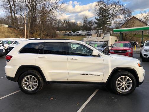 2021 Jeep Grand Cherokee Laredo