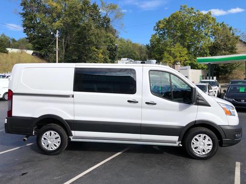 2021 Ford Transit-250 T-250