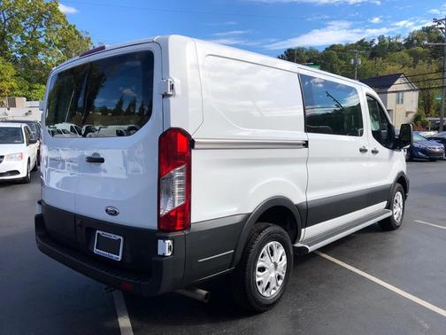 2021 Ford Transit-250 T-250