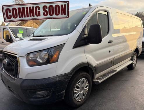 2024 Ford Transit-250 T-250