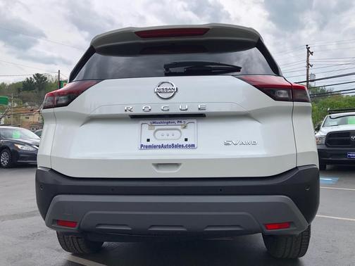 2021 Nissan Rogue SV