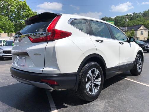 White 2019 Honda CR-V LX