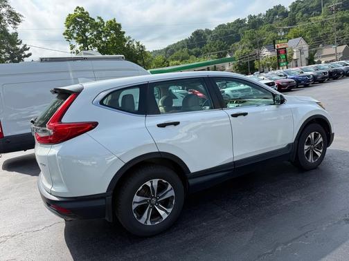 White 2019 Honda CR-V LX