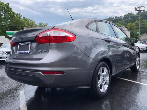 2014 Ford Fiesta SE