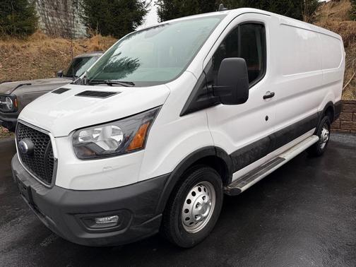 2024 Ford Transit-250 T-250