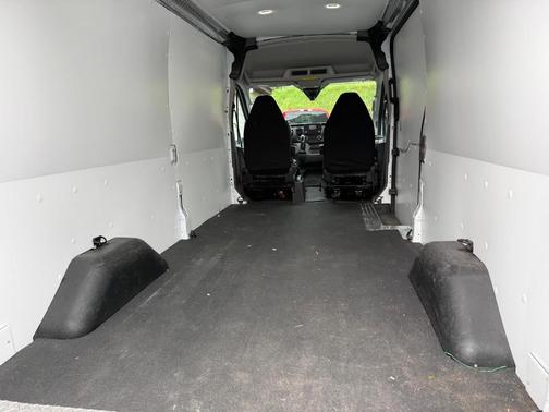 White 2020 Ford Transit-250 T-250