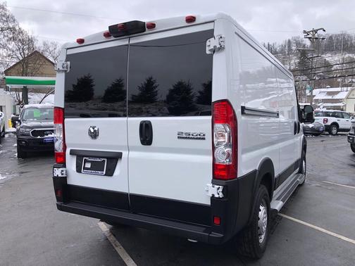 2023 RAM ProMaster 2500 Base