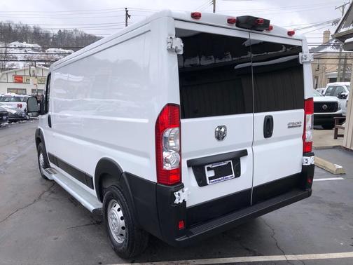 2023 RAM ProMaster 2500 Base