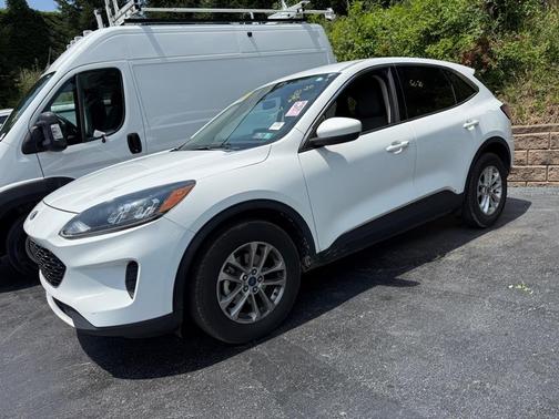White 2020 Ford Escape SE