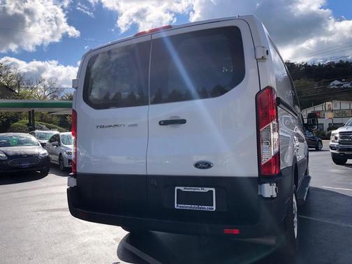 2023 Ford Transit-250 T-250