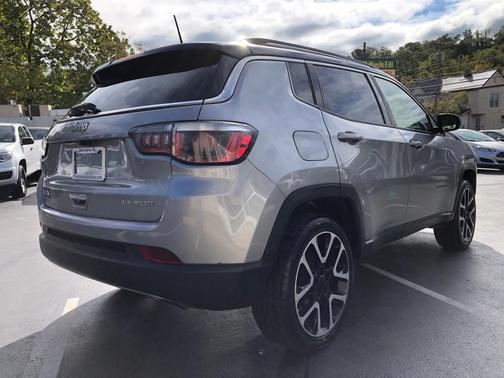 2017 Jeep Compass Limited
