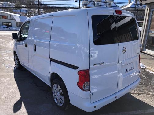 2020 Nissan NV200 SV