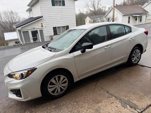 2019 Subaru Impreza 2.0i