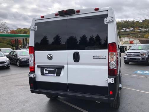 2023 RAM ProMaster 2500 Base