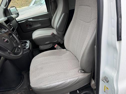 2015 GMC Savana 2500 Work Van