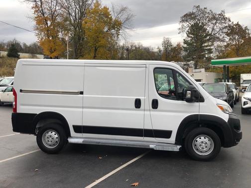 2023 RAM ProMaster 2500 Base