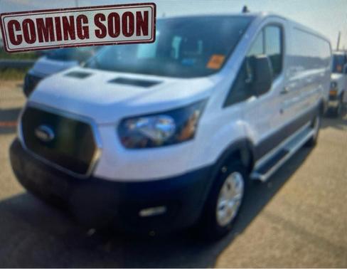 2023 Ford Transit-250 T-250