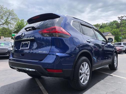 Caspian Blue 2019 Nissan Rogue SV